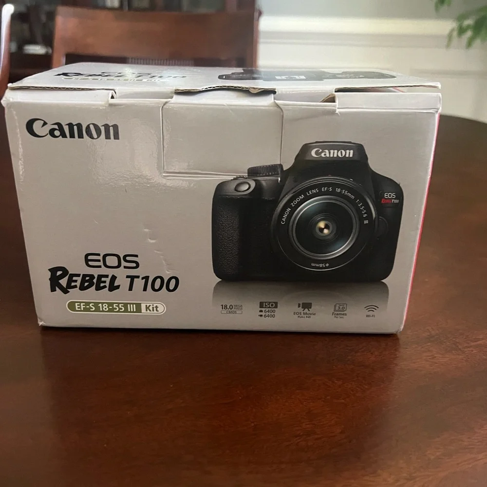 Canon EOS Rebel T100